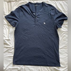 Men’s Abercrombie T-shirt
